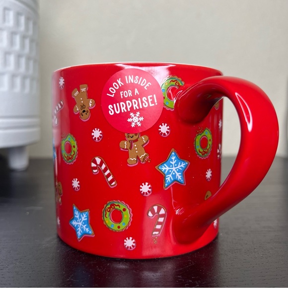 NEW Wondershop Stoneware Christmas Holiday Peppermint Mugs, Set of 2 - Picture 4 of 7